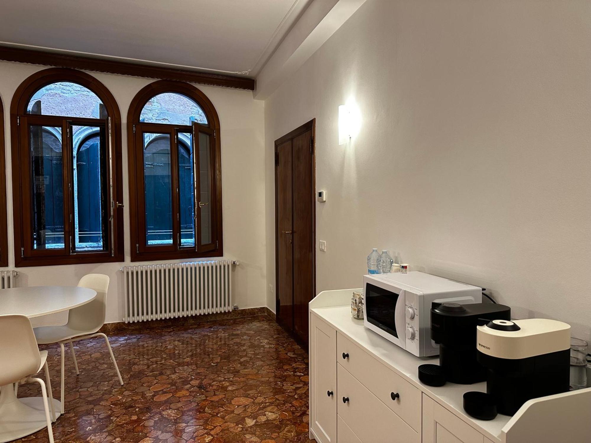 Venice Rooms Gæstehus *